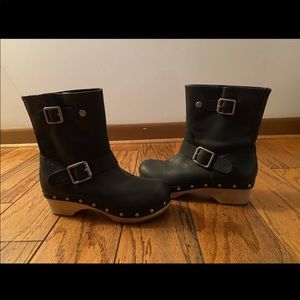 Lucky Brand Clog Booties